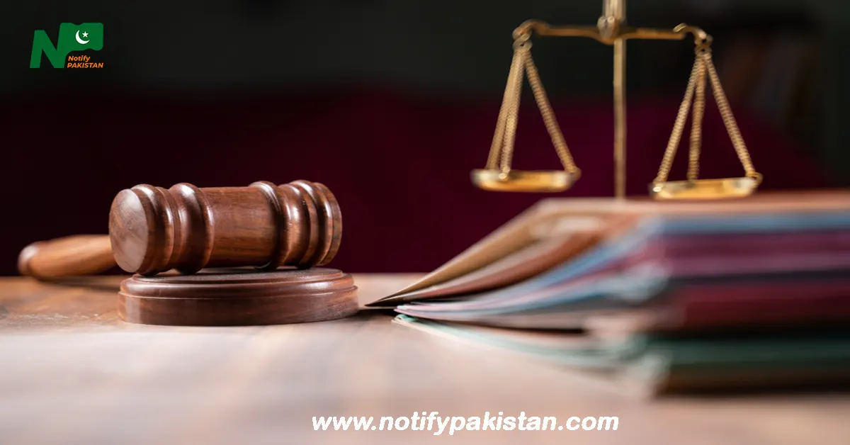 Pakistan Supreme Court Overturns Lifetime Ban for Politicians